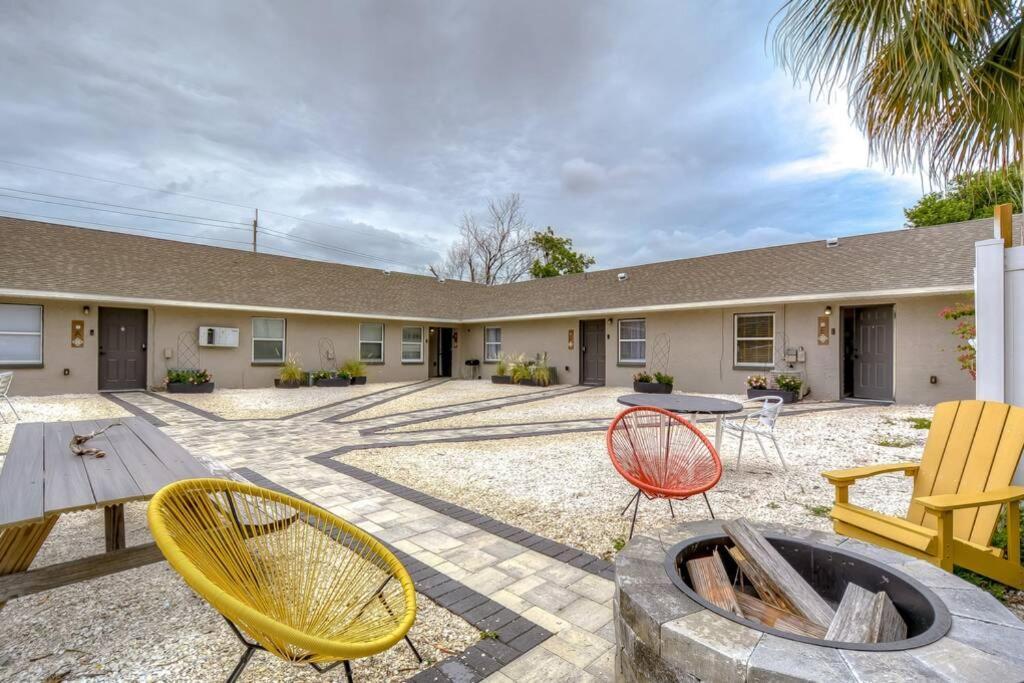 Driftwood Castle Urban Oasis With Firepit Near Convention Center And Amalie Arena, Room For 6 Τάμπα Εξωτερικό φωτογραφία